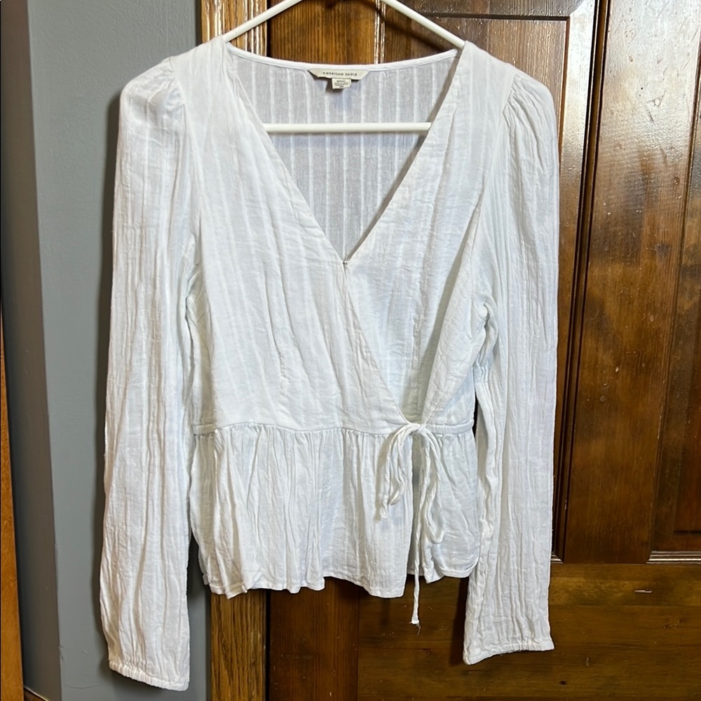 *American Eagle White V-Neck Wrap Top